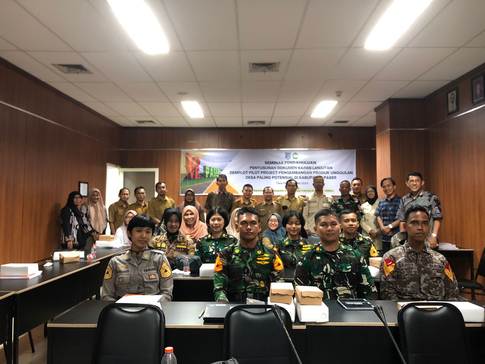 Seminar Pendahuluan Kajian Lanjutan Demplot Pilot Project Pengembangan Produk Unggulan Desa Paling Potensial  di Kabupaten Paser